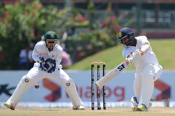 Image result for dilruwan perera batting