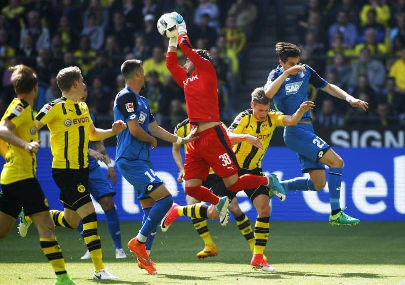 Dortmund sink Hoffenheim, Leipzig book Champions League spot