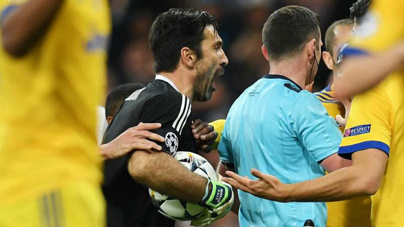 GianluigiBuffon-cropped