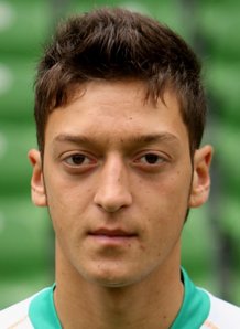 Mesut-Oezil Mesut-Oezil