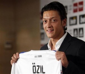 Ozil at Real Madrid: The-culmination of galacticos ? Ozil at Real Madrid: The-culmination of galacticos ?